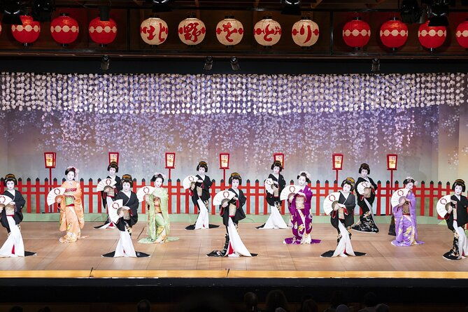 maiko-dance-show-and-kinkakuji-temple-walking-tour
