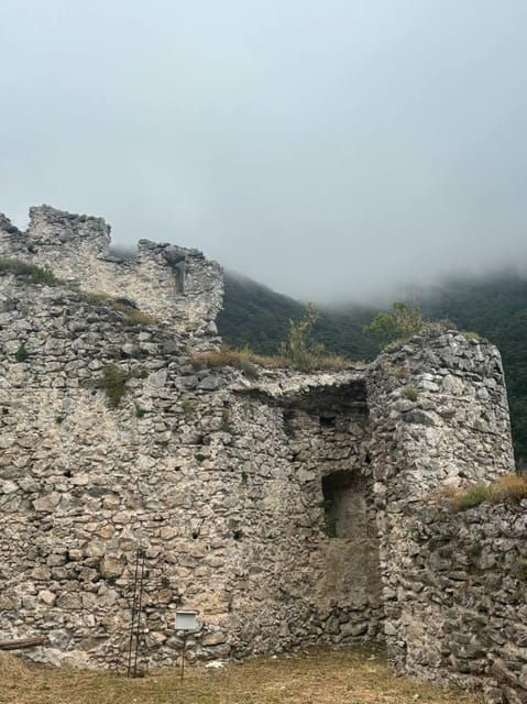 maiori-guided-visit-to-the-thoro-plano-castle-and-tastings