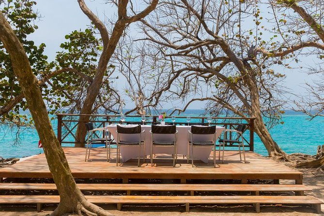 majagua-island-day-trip-from-cartagena-including-traditional-colombian-lunch