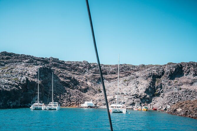 majestic-catamaran-caldera-cruise-with-snacks-meal-drinks