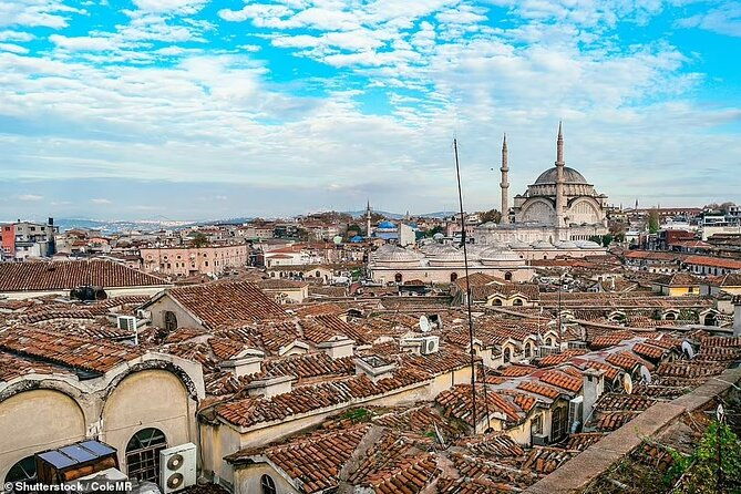 majestic-istanbul-walking-tour-and-bosphorus-sunset-yacht-cruise