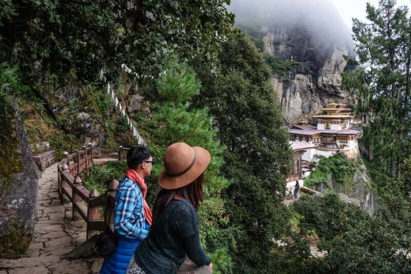 Majestic Private Paro Tour by Car with Tigers Nest - Key Points