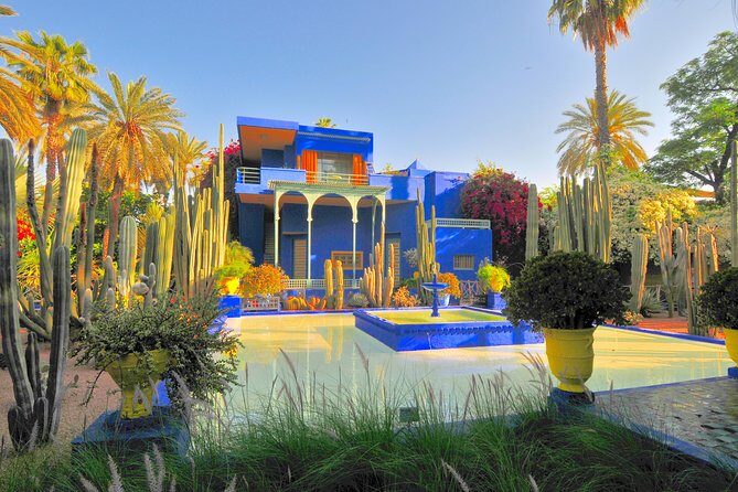 Majorelle Garden and Camel Ride Tour from Marrakech - Key Points