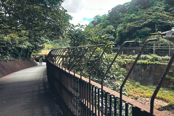 Makang, Mutan, Houtong Cat Village & Sandiaoling Day Tour - FAQs