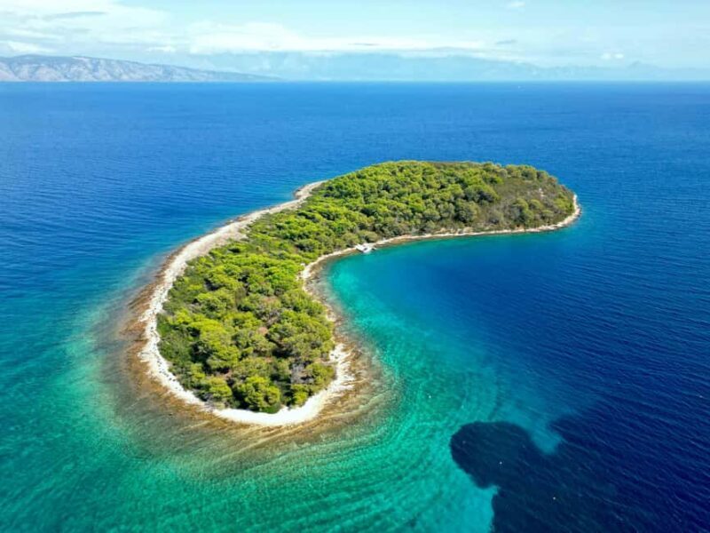 Makarska: 2-Island Escape - Hvar, Blue Lagoon & Cliff Jumps - Authentic Experiences and Hidden Gems