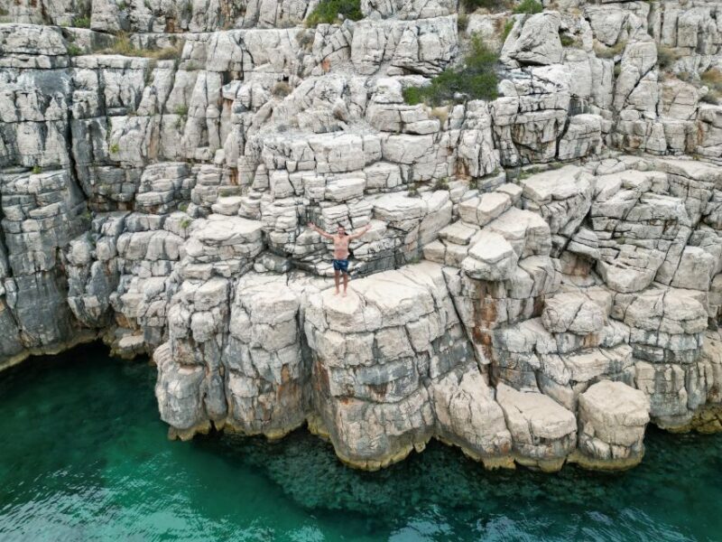 Makarska: 2-Island Escape - Hvar, Blue Lagoon & Cliff Jumps - FAQ