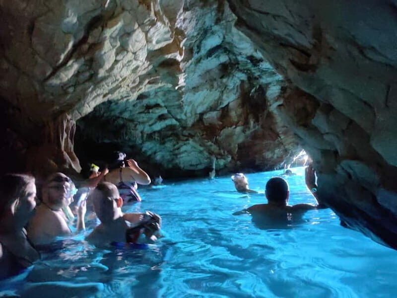Makarska: 3-island Speedboat Cave & Blue Lagoon Tour - The Experience on the Water