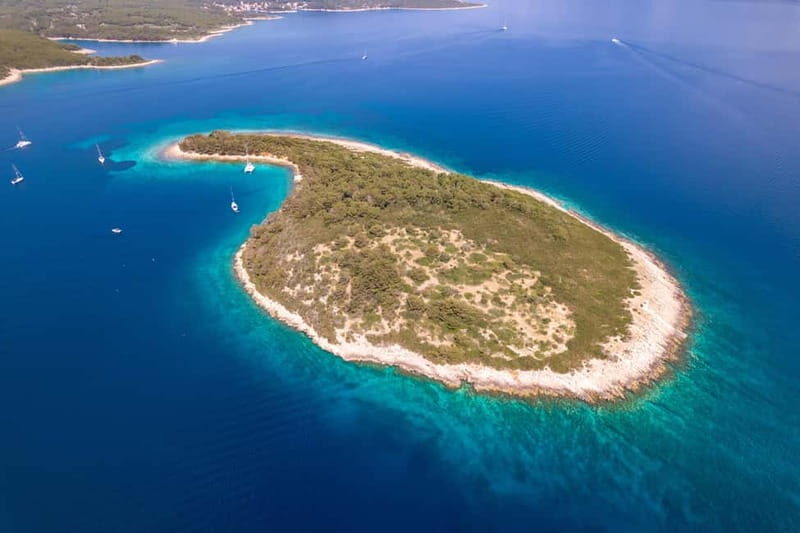 Makarska: 3-island Speedboat Cave & Blue Lagoon Tour - Frequently Asked Questions