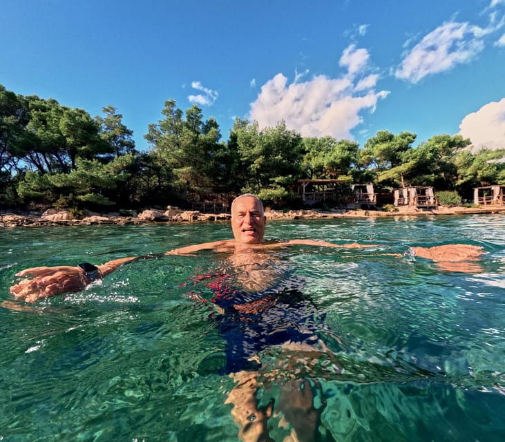 makarska-3-island-speedboat-tour-with-cave-and-blue-lagoon