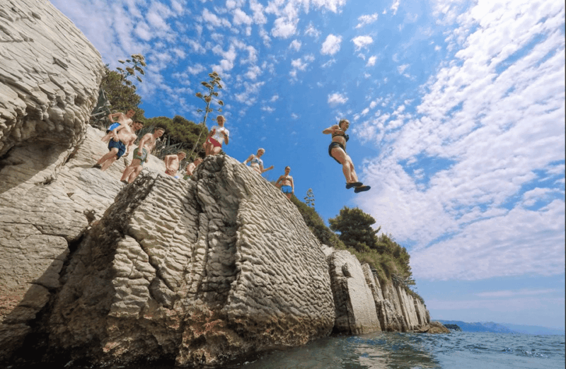 makarska-island-cave-cruise-with-snorkeling-stops