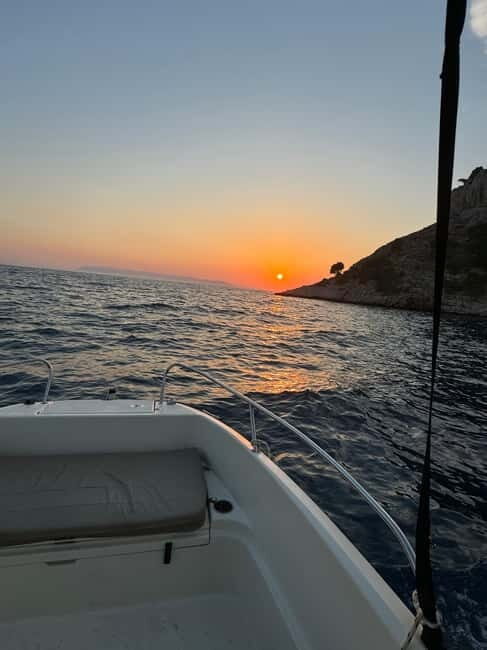 Makarska: Sunset private or group boat tour from Makarska - Key Points