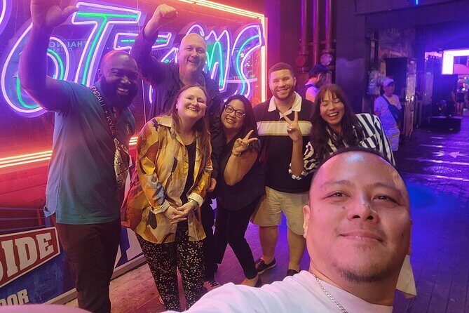 Makati : Pubcrawl Midget boxing rooftop music and gogo clubs - FAQs