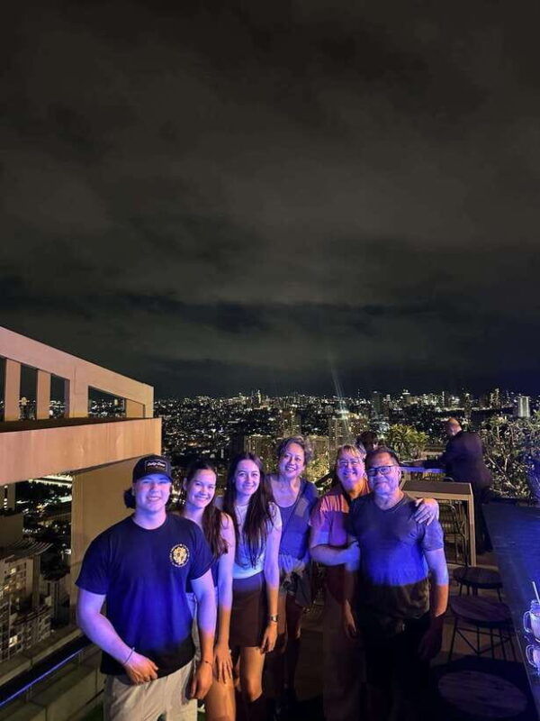 makati-rooftop-bar-hopping-tour-with-venus