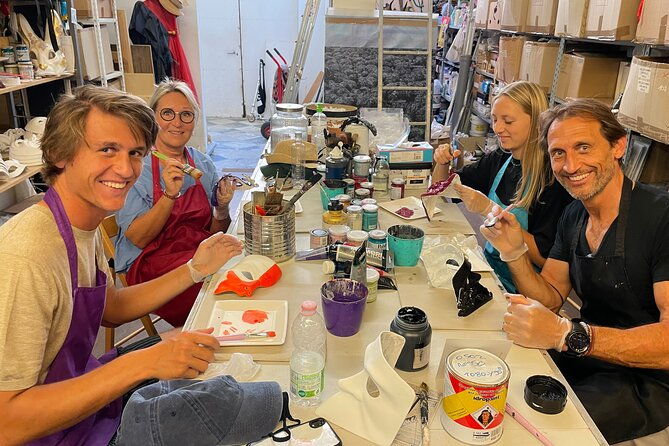 make-a-venetian-mask-and-craft-your-imagination