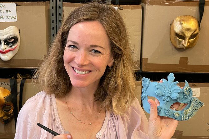 make-a-venetian-mask-and-craft-your-imagination