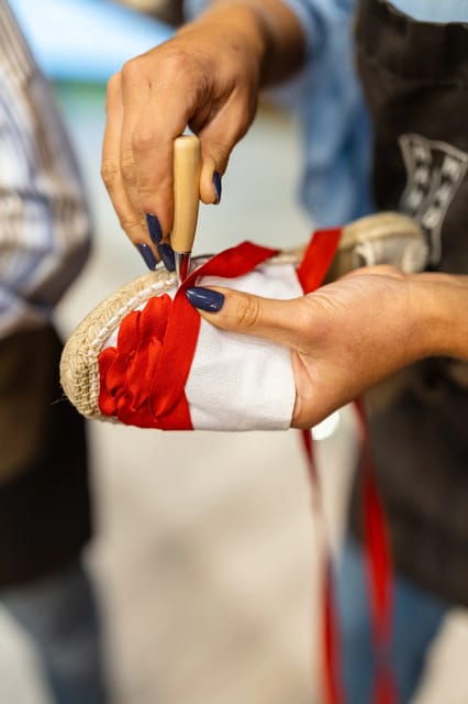 make-authentic-espadrilles-in-valencia