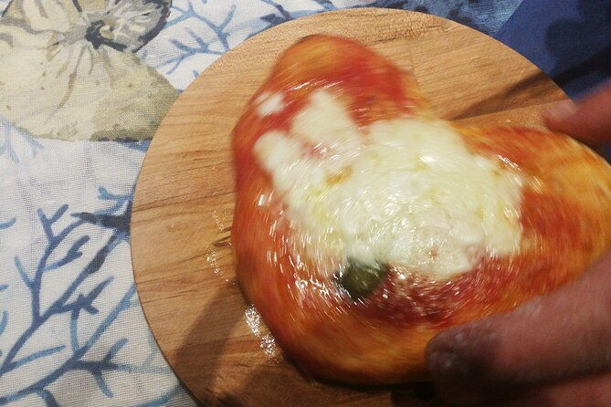 make-neapolitan-pizza-with-a-view-of-naples