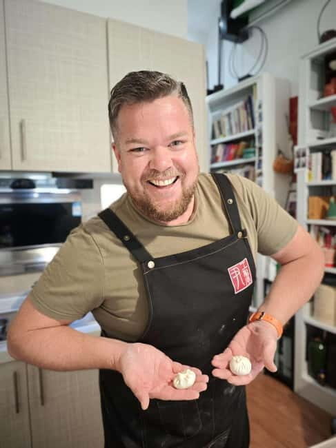 Make Soup Dumpling: Vegan or Pork in Shanghai Shikumen - Who Should Sign Up for This Experience?