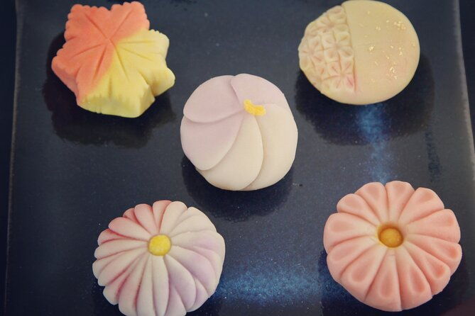 make-traditional-japanese-sweets-nerikiri-table-tea-ceremony
