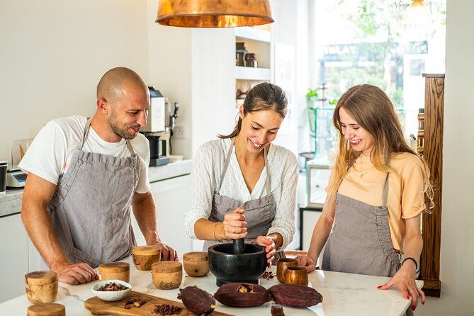make-your-own-amazing-chocolate-in-notting-hill-2