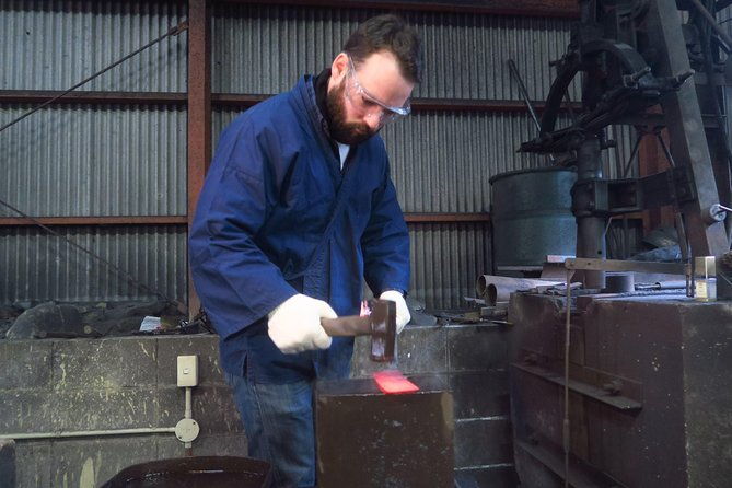 make-your-own-kitchen-knife-with-a-master-blacksmith-in-shimanto