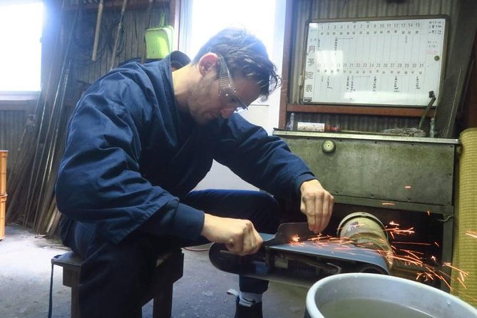 make-your-own-kitchen-knife-with-a-master-blacksmith-in-shimanto