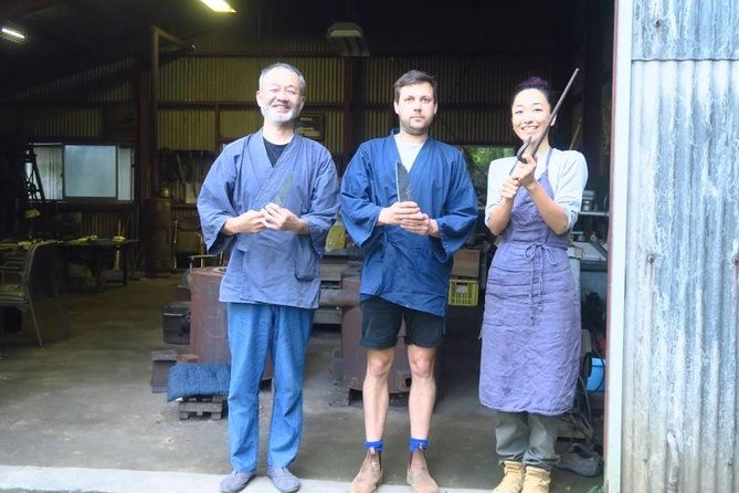 make-your-own-kitchen-knife-with-a-master-blacksmith-in-shimanto