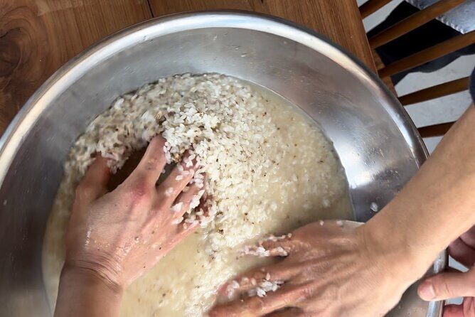 Make your own Makgeolli (Rice Wine) in Busan - A Closer Look at the Class