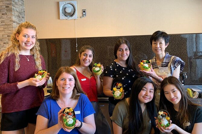 making-a-bento-box-with-cute-character-look-in-japan