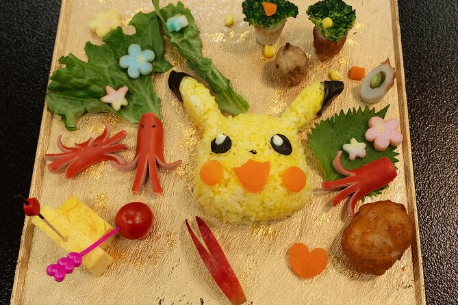 making-a-pokemon-pikachu-character-bento
