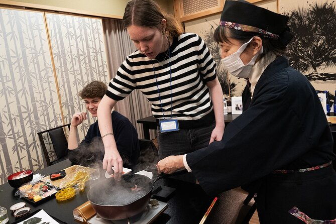 making-a-pokemon-pikachu-character-bento