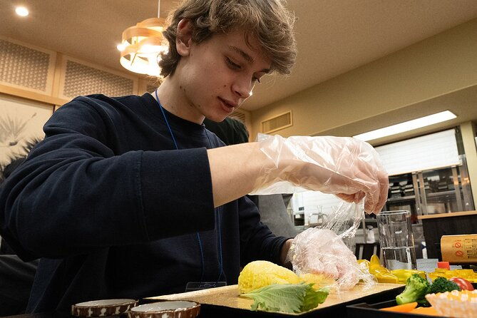 making-a-pokemon-pikachu-character-bento