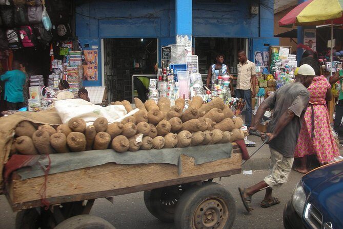 Makola Market Walking Tour - The Guide Experience