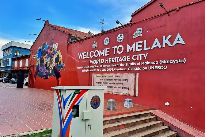 Malacca Night Tour with River Cruise & Trishaw Ride from KL (SIC) - Key Points