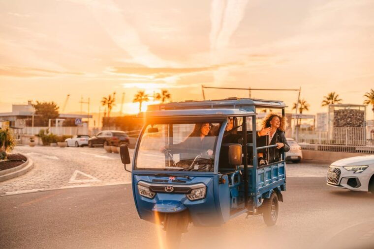 malaga-2-hour-tuktuki-tour-private-experience