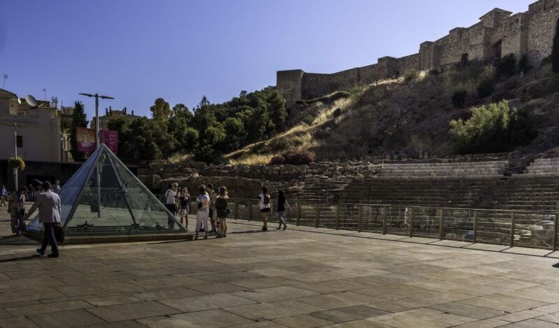 malaga-3-hour-complete-walking-tour-with-tickets
