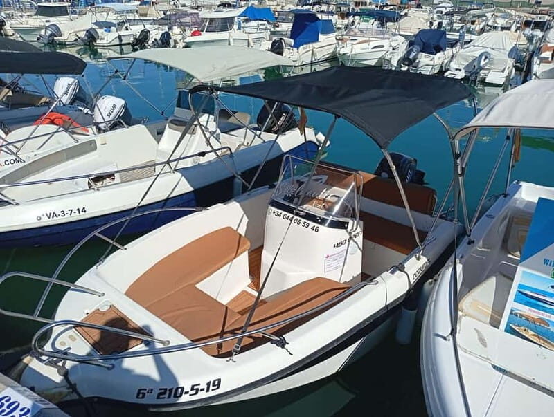 Malaga: 6-Seater Speedboat License-free Boat Rental - FAQ: Frequently Asked Questions