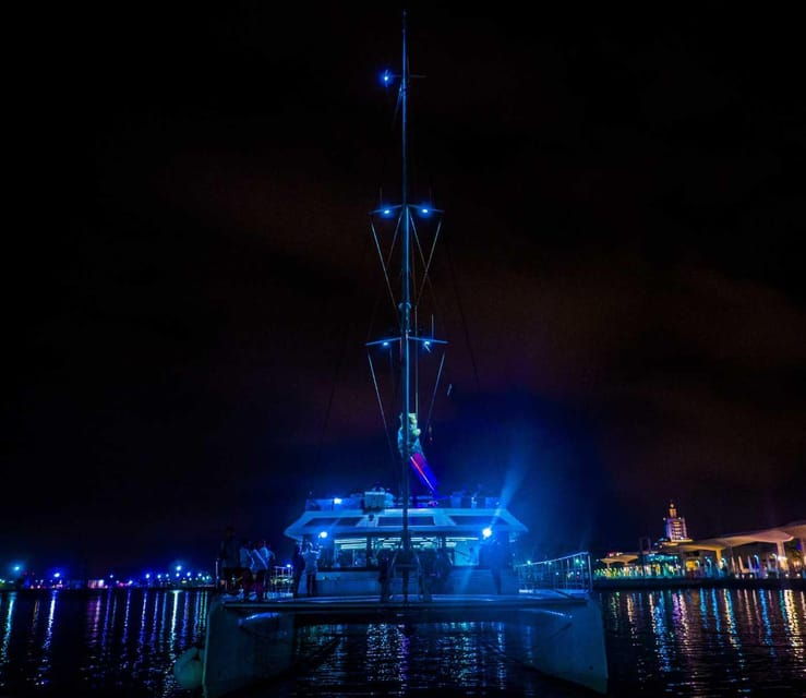 malaga-a-sea-of-stars-nighttime-stargazing-catamaran-tour