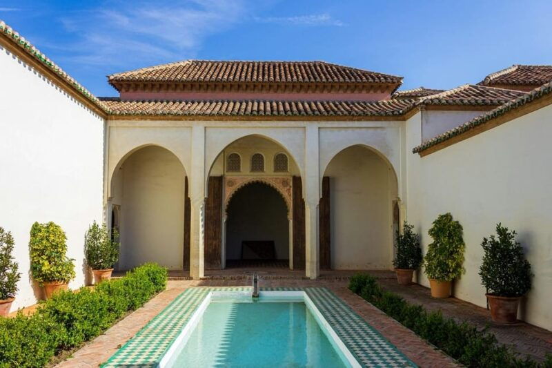 malaga-alcazaba-and-roman-theatre-private-tour-with-tickets