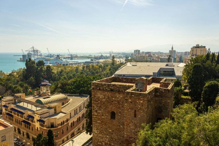 malaga-alcazaba-and-roman-theatre-private-tour-with-tickets