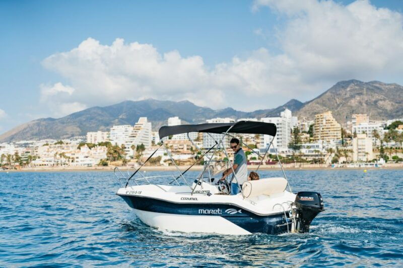 malaga-boat-rental-without-a-license-for-dolphin-watching