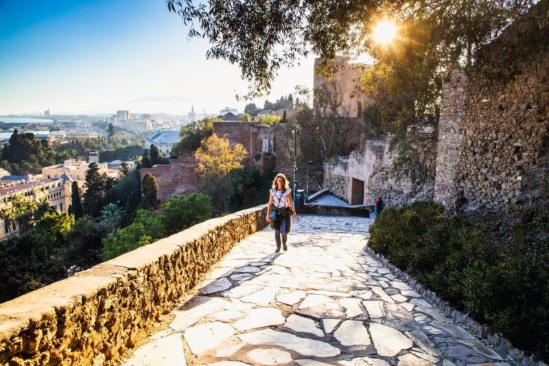 malaga-capture-the-most-photogenic-spots-with-a-local