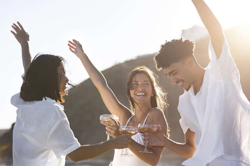 Malaga: Catamaran Sunset or Night Cruise w/ Live DJ & Drink - Key Points