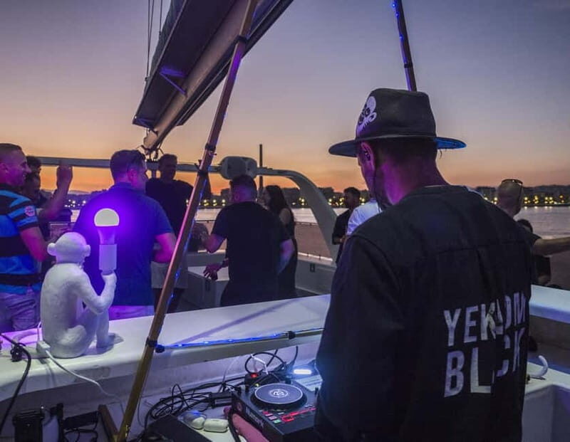 Malaga: Catamaran Sunset or Night Cruise w/ Live DJ & Drink - What to Expect on the Malaga Catamaran Cruise