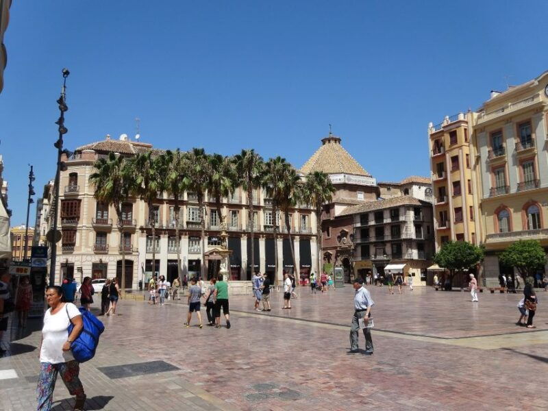 malaga-city-center-walking-tour-with-tapas-food-tastings