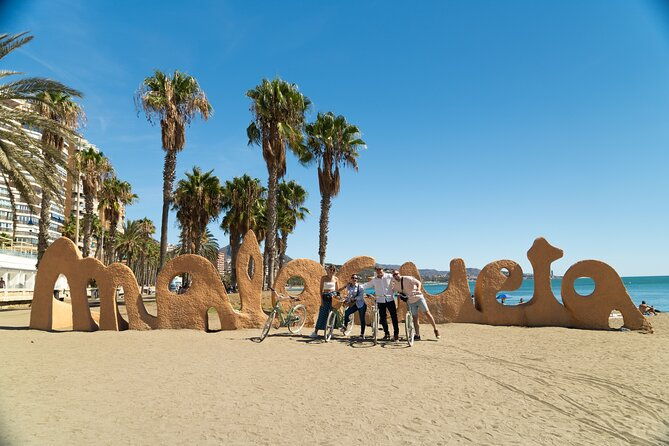 malaga-city-highlights-guided-vintage-bike-tour