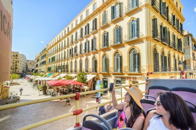 malaga-city-sightseeing-hop-on-hop-off-bus-tour