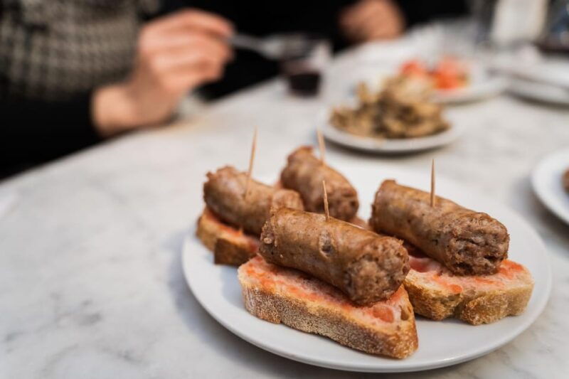 malaga-food-tour-with-tapas-drinks-with-a-local-2
