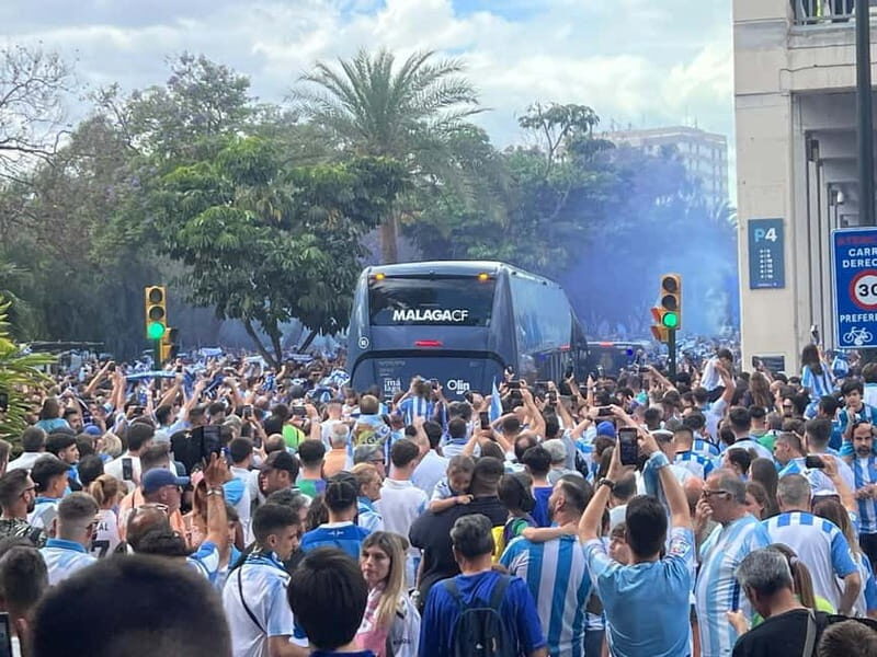 Málaga: Football Match Day Experience - Málaga: Football Match Day Experience