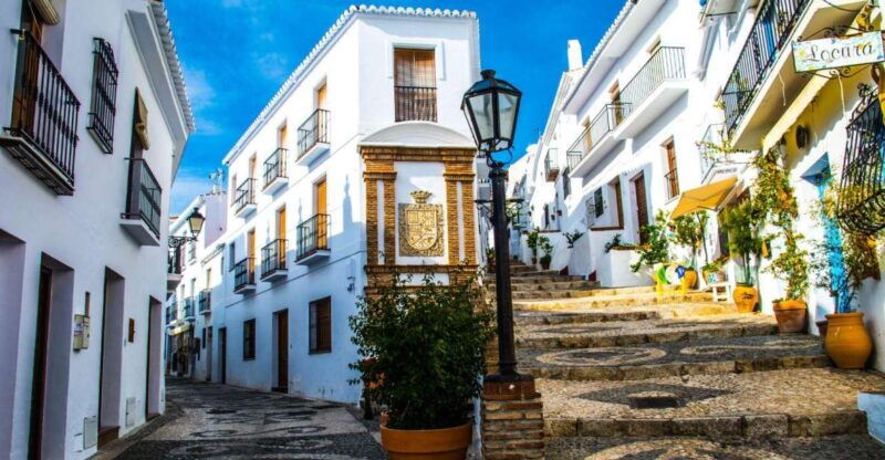 malaga-frigiliana-nerja-tour-with-local-product-tastings